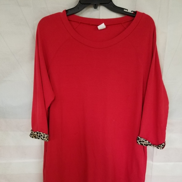 Sunshine Red & Leopard Cuff Top Large - Picture 1 of 7
